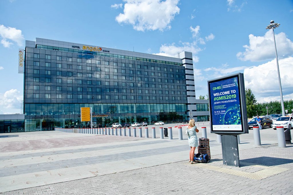 Поверхность SVX-o-3b в аэропорту Кольцово
